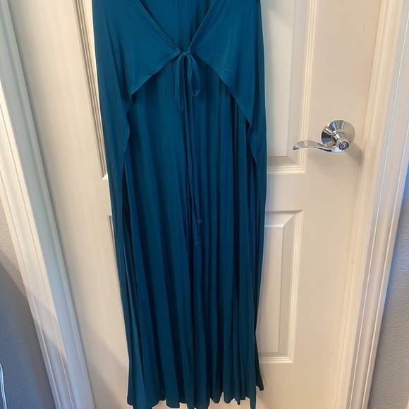 Teal Tie-Waist Knit Jumpsuit - Picture 5 of 10